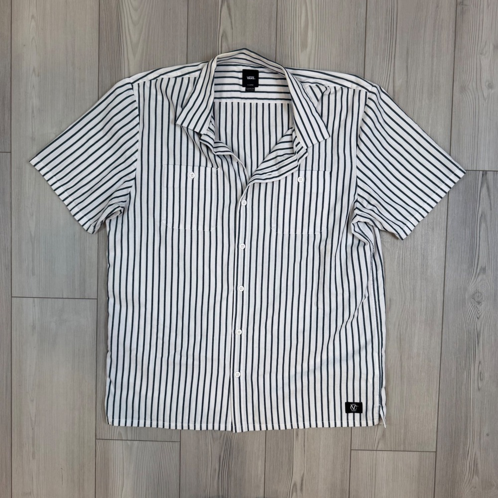 Vans Mens XL Striped Short Sleeve Button Down Shirt White Navy Classic Fit